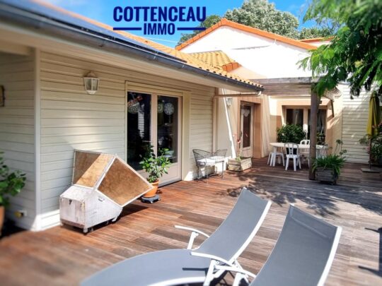 Chemille -  PAVILLON CONTEMPORAIN - BELLE PRESTATION AU COEUR DE CHEMILLE