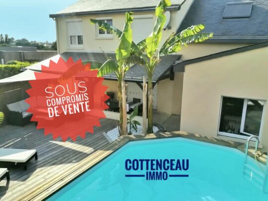 Chemille En Anjou -  BELLE PRESTATION EN COEUR DE VILLE