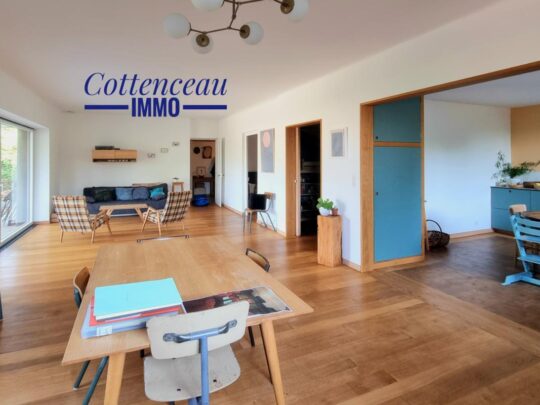 Melay -  BELLE RENOVATION DANS CADRE D'EXCEPTION à MELAY
