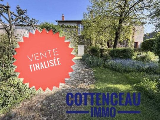 Chemille En Anjou -  PROPRIETE CENTRE VILLE